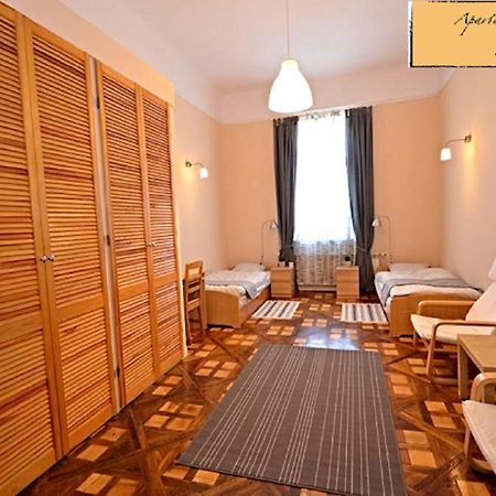 Apartament Dworski Przemyśl Buitenkant foto