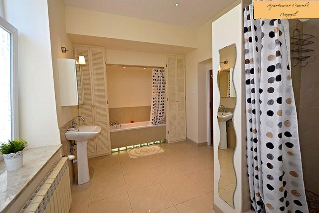 Apartament Dworski Przemyśl Buitenkant foto